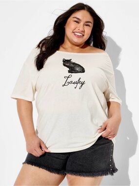 NWT Off Shoulder Laufey Tee